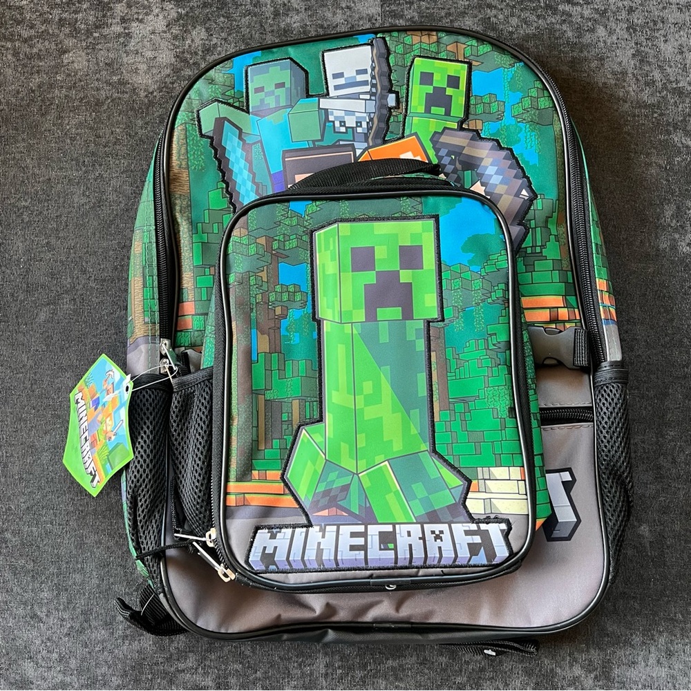 NWT Licensed Children's Backpack with Lunch Pack- Minecraft